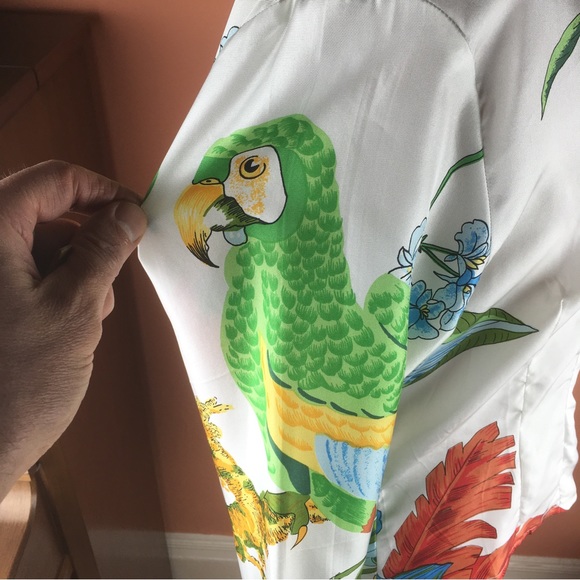 Miss Meng Parrot Print Silk Blouse - Picture 7 of 14